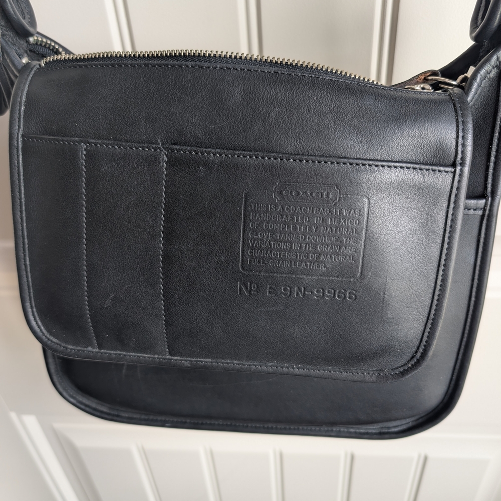 Vintage Coach Legacy 9966 Black Leather Shoulder Bag - Picture 5 of 6